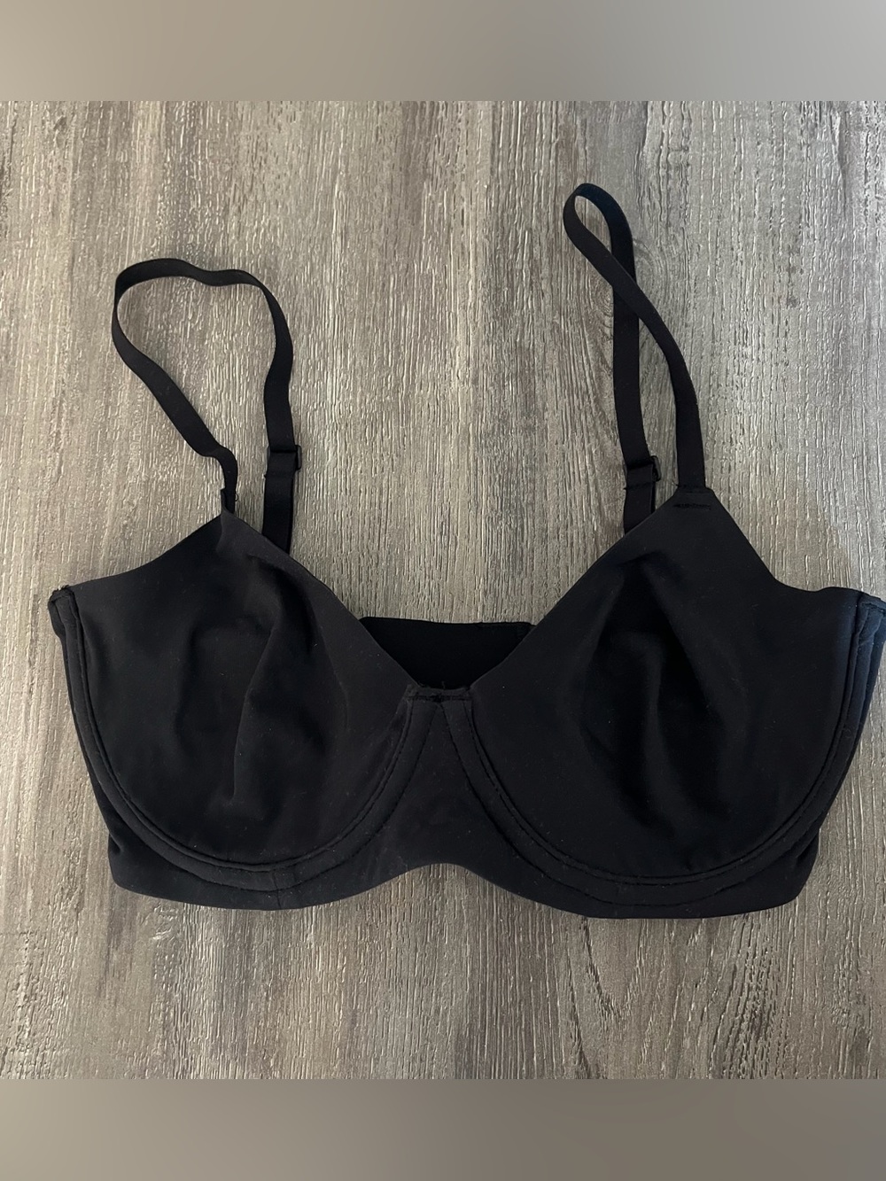 New skims bra 32DD